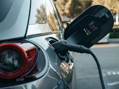 How Do EV Tax Deductions Work